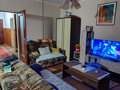 Spratna kuća, III zona, u osnovi 72 m2, na placu od 190m2…