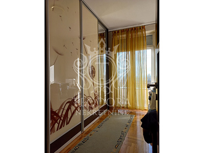 LUX spratna kuća, IV zona, Vršac, površine u osnovi 129m2, sa podrumom i garažom…