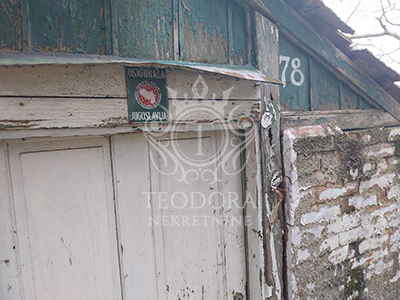 Plac, građevinsko zemljiste, površine 661m2, IV zona. Nalazi se iznad psihijatrijske bolnice...