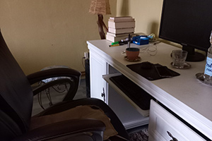 Dvosoban stan, 60 kvm sa boksom u podrumu na I spratu, IV zona...